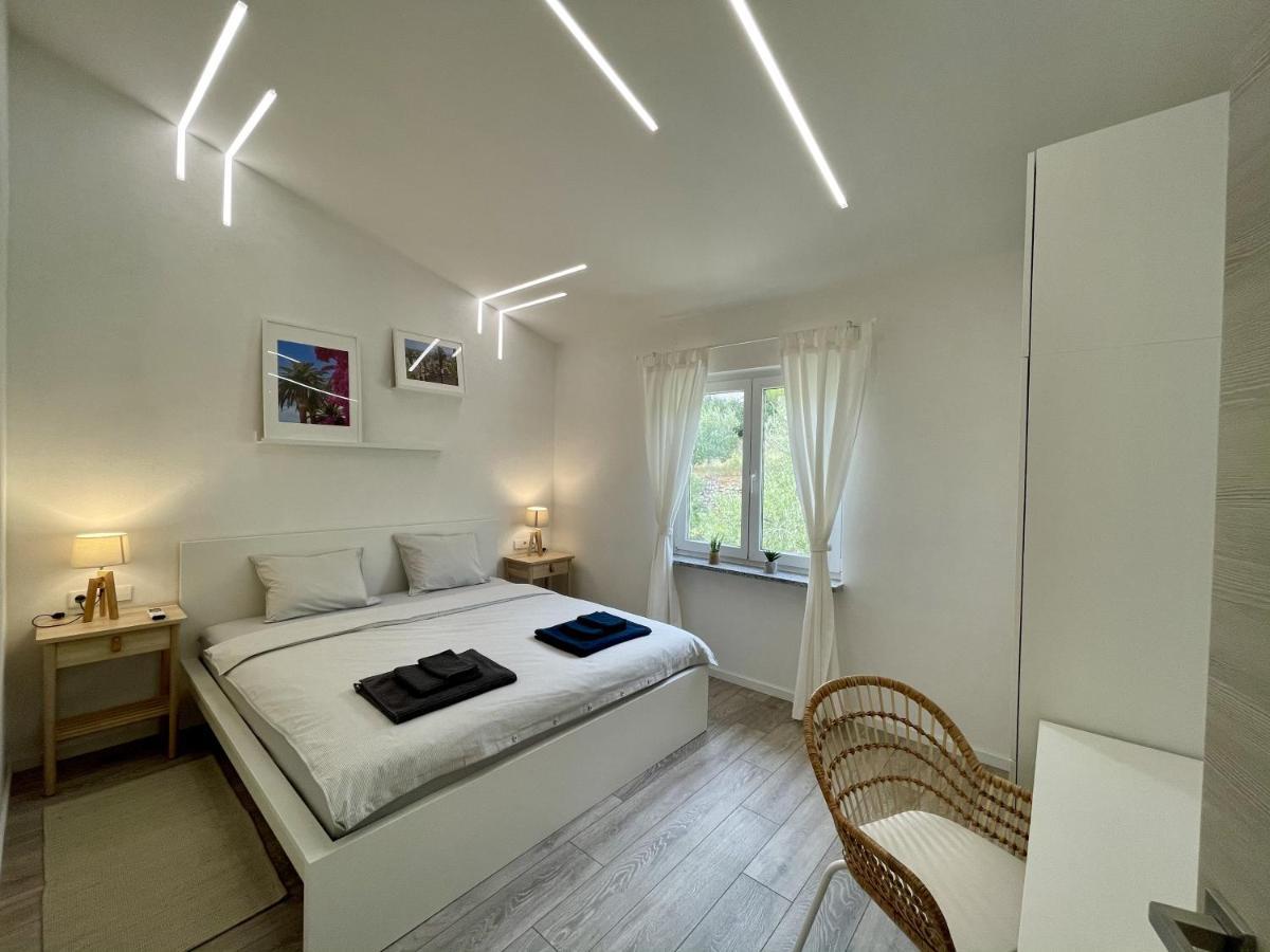 Lambda Holiday Apartments Йесенице Екстериор снимка