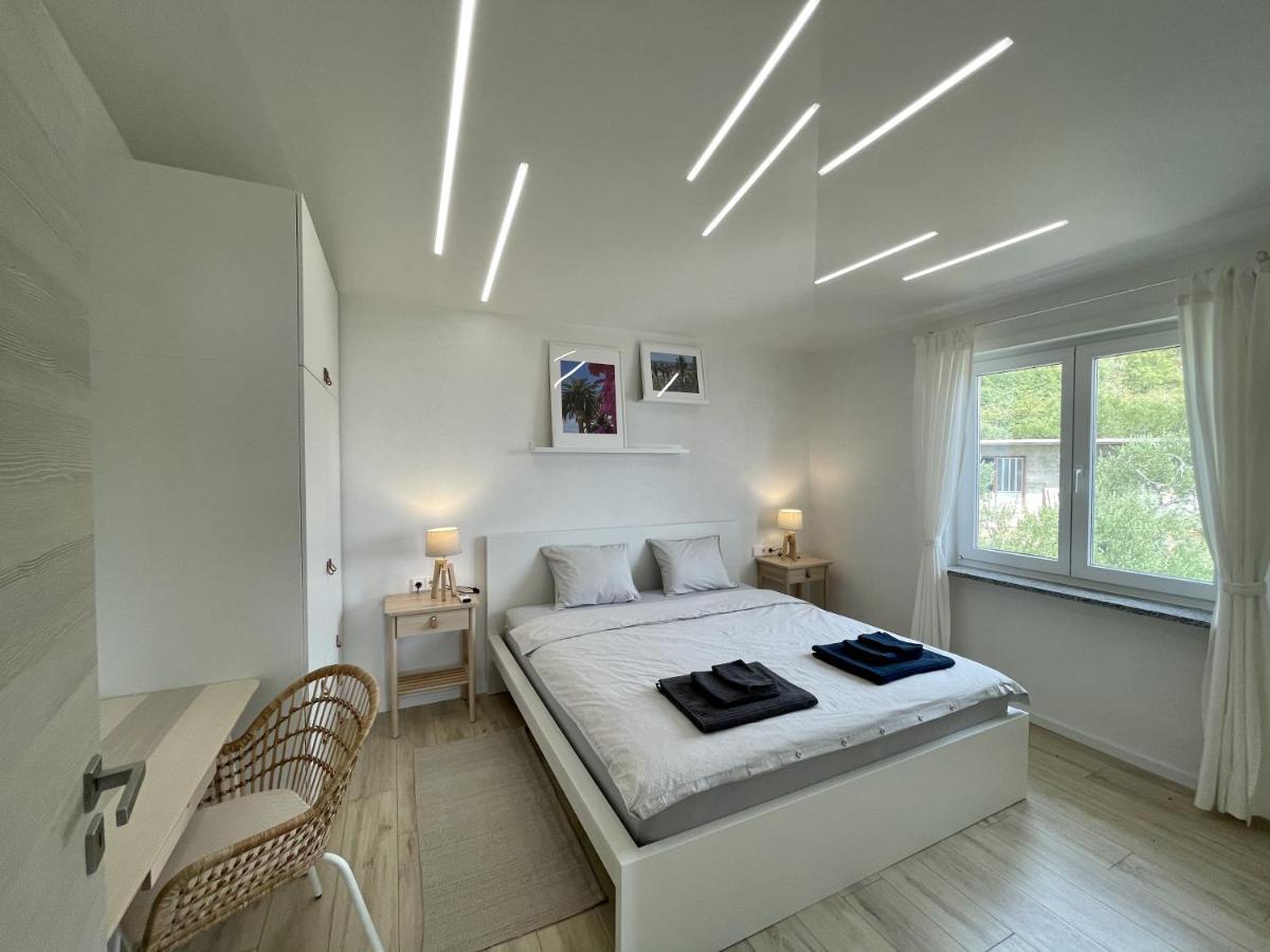 Lambda Holiday Apartments Йесенице Екстериор снимка