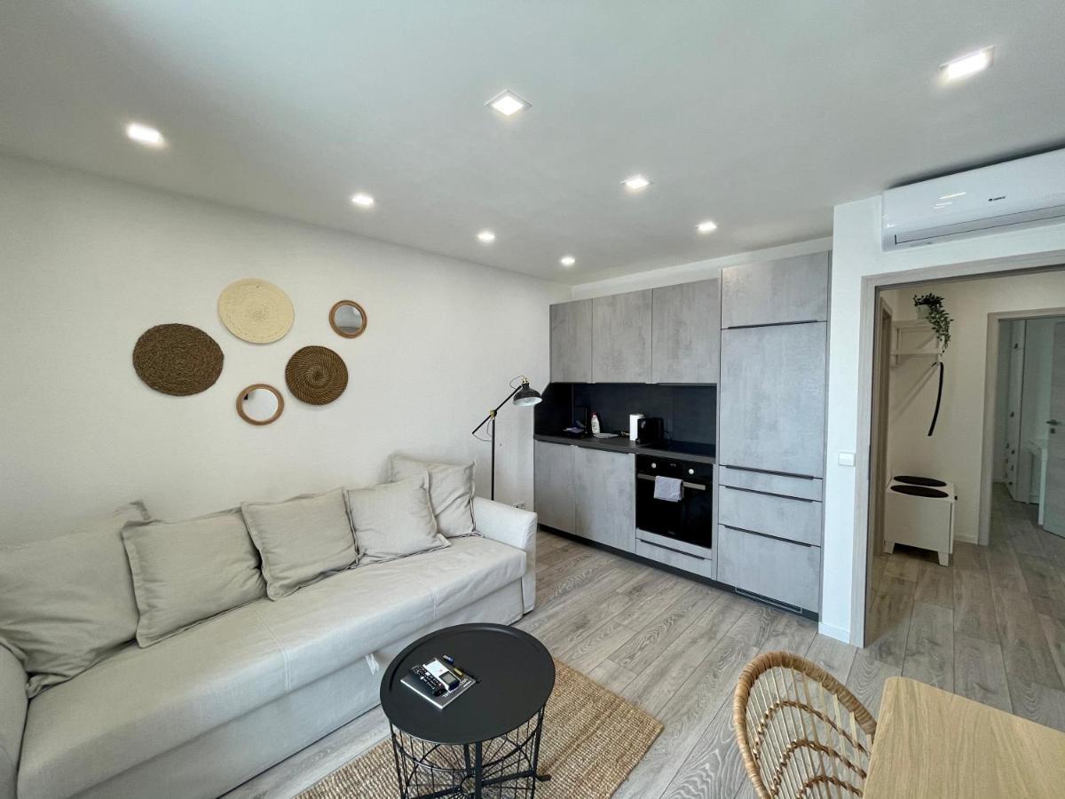 Lambda Holiday Apartments Йесенице Екстериор снимка